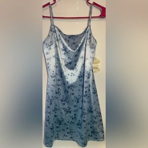 Silk Blue Floral Spring Altar’d State NWT Originally $79.95